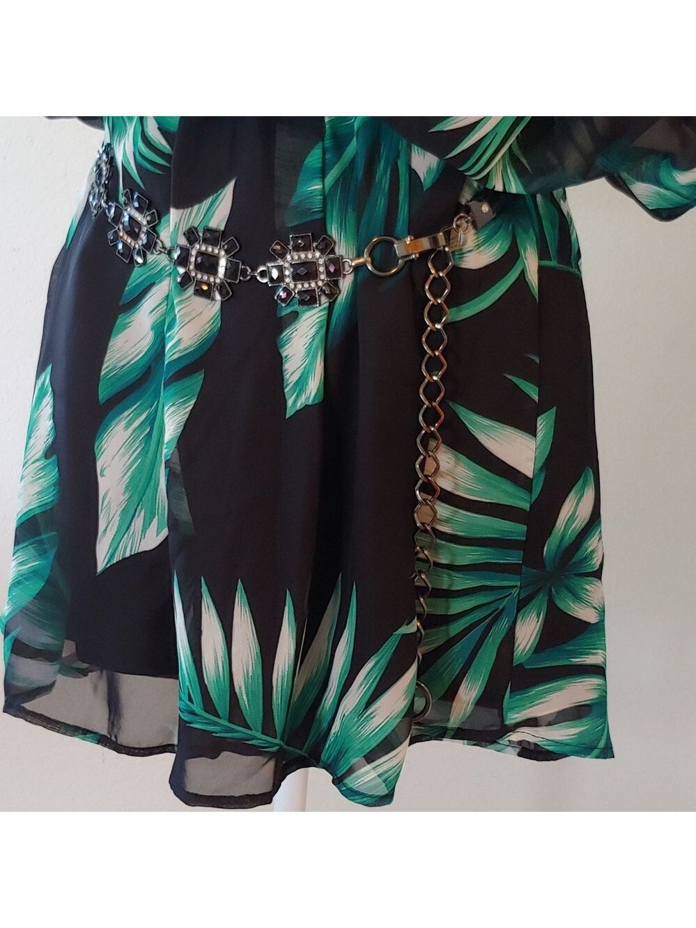 Women's Black and Silver Rhinestone Florets Chain Belt One Size